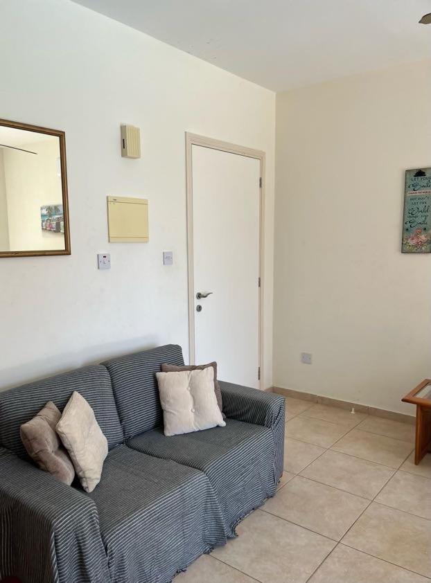 The Holiday Flat, Gateway To Desired Experiences Peyia Exterior foto